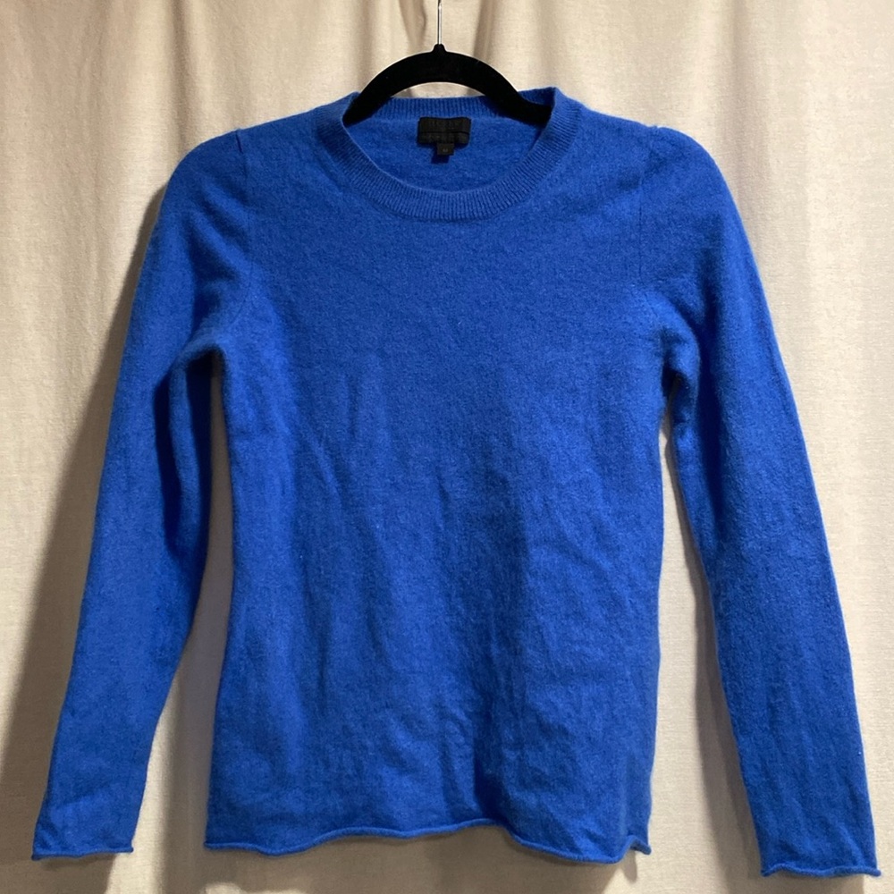 J. Crew black label, azure blue, cashmere sweater Excellent condition Womens XXS